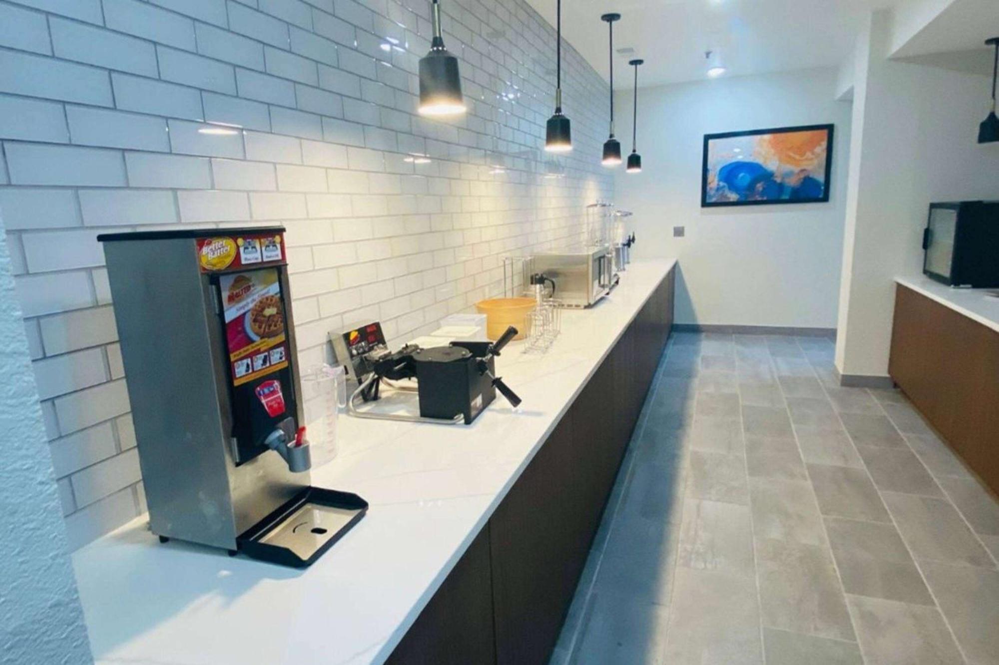 La Quinta Inn & Suites By Wyndham Güney Hollanda Dış mekan fotoğraf