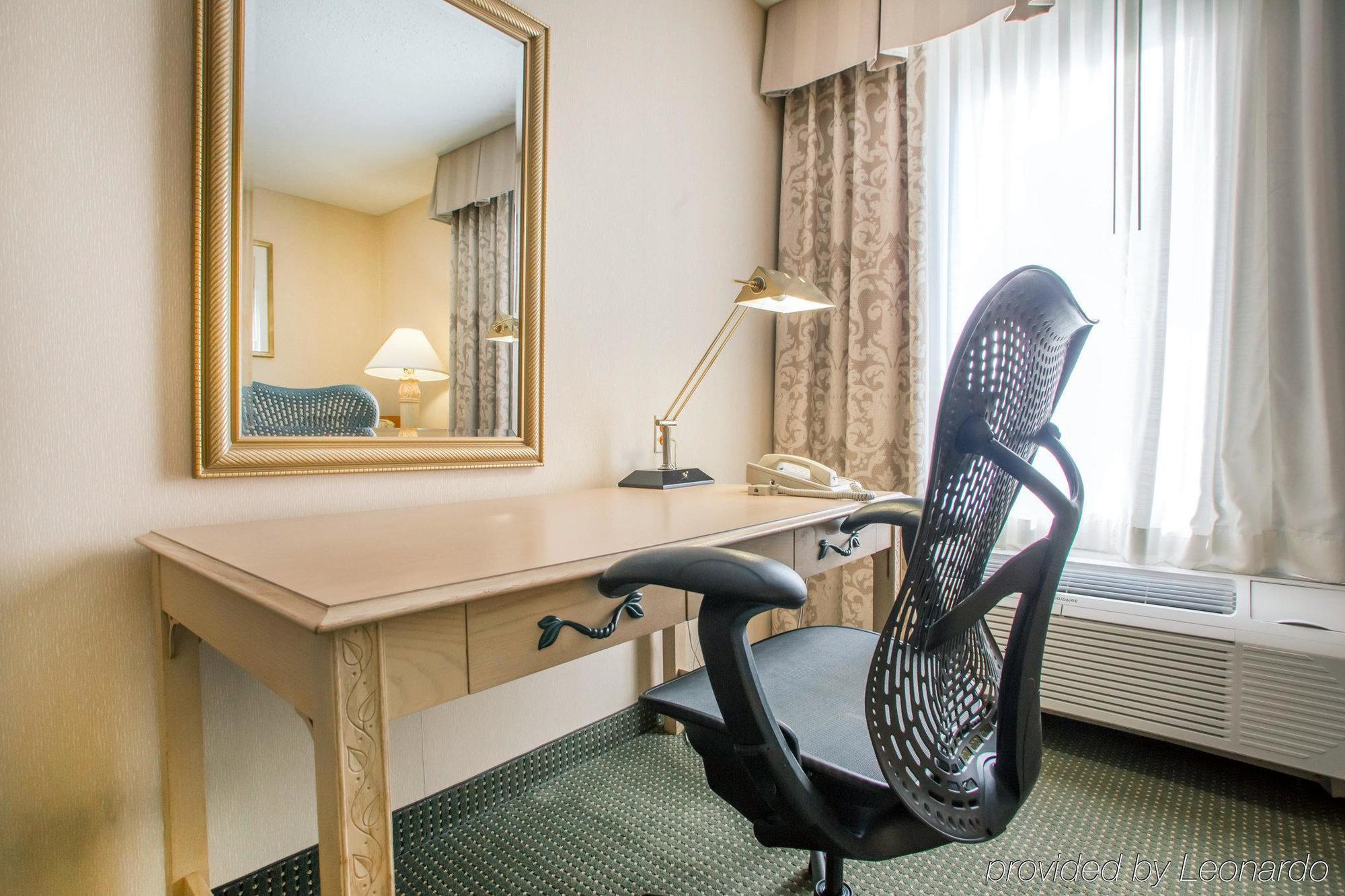La Quinta Inn & Suites By Wyndham Güney Hollanda Dış mekan fotoğraf